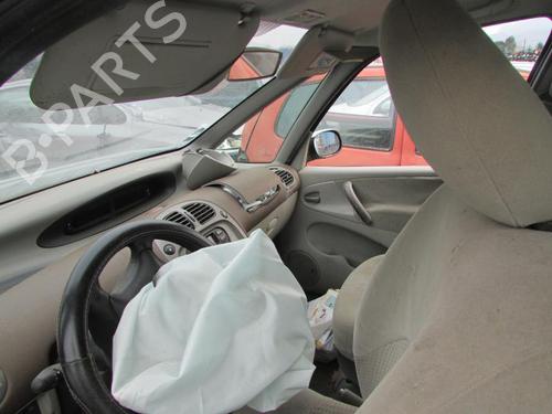 Right headlight CITROËN XSARA PICASSO (N68) 2.0 HDi | BP20059369C29 