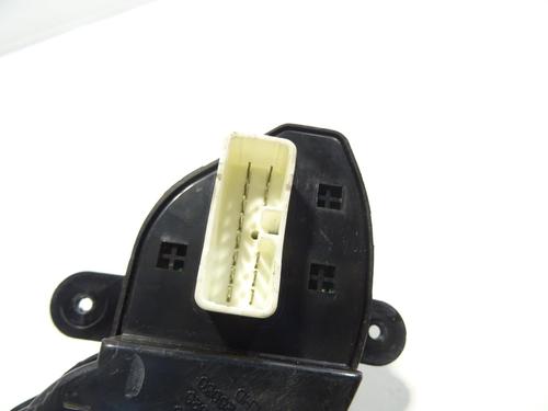 Used Mirror switch Mirror switch HYUNDAI SANTA FÉ I (SM) 2.0 CRDi 4x4 (125 hp) 21972930 21972930