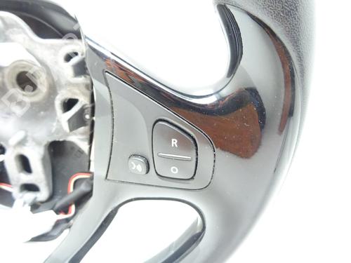 Steering wheel RENAULT CLIO IV (BH_) 1.5 dCi 75 | BP29455258C49