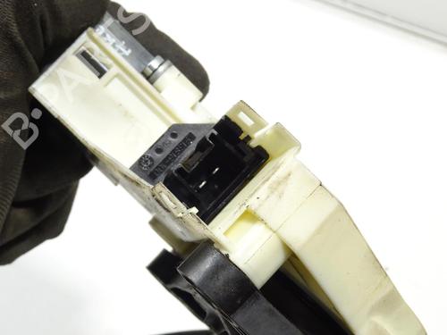 Used Rear left window mechanism Rear left window mechanism AUDI A4 B8 Avant (8K5) 2.0 TFSI quattro (211 hp) 24526181 24526181