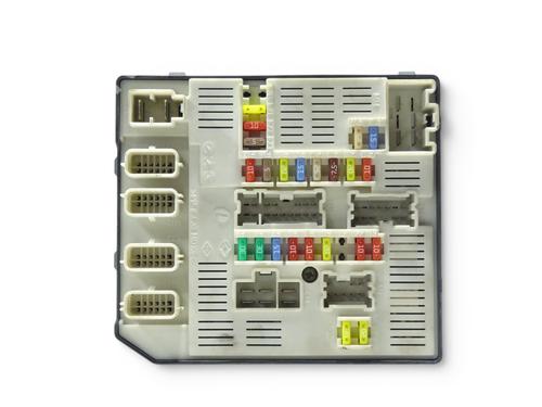 Used Fuse box Fuse box 37714764 37714764