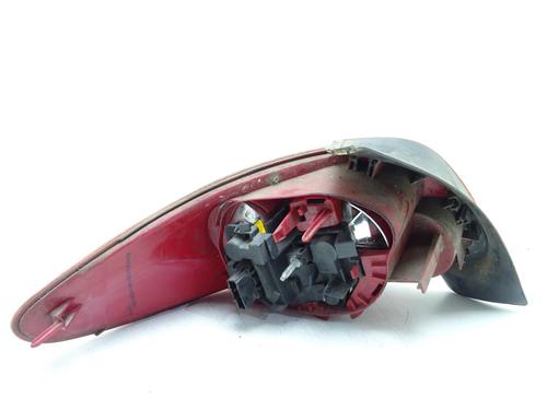Used Right taillight Right taillight PEUGEOT 206 Hatchback (2A/C) 1.4 i (75 hp) 33125769 33125769