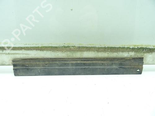 Used Front right door window Front right door window RENAULT MASTER I Van (T__) 28-35 2,5 D (75 hp) 33738813 33738813