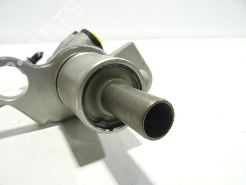 Brake master cylinder AUDI A4 B5 (8D2) 1.9 TDI | BP23787565M77 - Image 3