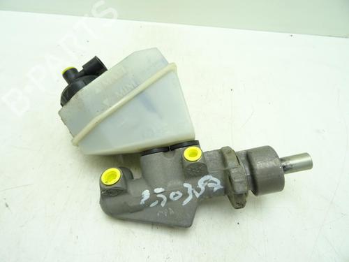 Maître-cylindre RENAULT CLIO II (BB_, CB_) 1.4 (B/CB0C, B/CB0S) (75 hp) 27236777