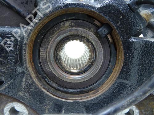 Used Left front steering knuckle Left front steering knuckle FORD KA (RU8) 1.3 TDCi (75 hp) 24861028 24861028