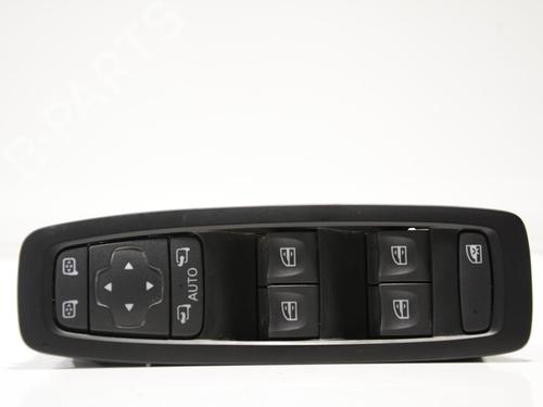 Used Left front window switch RENAULT MEGANE IV Hatchback (B9A/M/N_) 1.5 dCi 110 (B9A3) (110 hp) 32783105