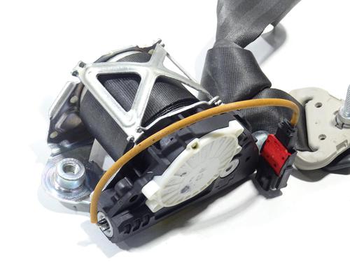 rear-right-seatbelt-renault-modus-grand-modus-fjp0_-2004-23786127 main image