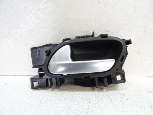Used Rear left interior door handle Rear left interior door handle PEUGEOT 2008 I (CU_) 1.6 HDi (92 hp) 21825721 21825721