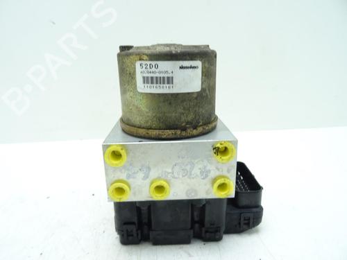 ABS SUZUKI GRAND VITARA I (FT, HT) 2.7 4x4 (JA627, SQ627W2) (173 hp) 31758243