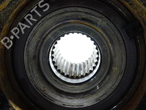 Used Right front steering knuckle Right front steering knuckle SUZUKI GRAND VITARA II (JT, TE, TD) 1.9 DDiS All-wheel Drive (JT419, TD44, JB419WD, JB419XD,... (129 hp) 24145800 24145800