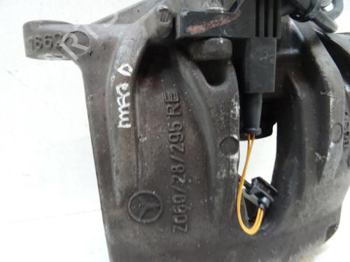 Used Right front brake caliper Right front brake caliper MERCEDES-BENZ E-CLASS (W211) E 220 CDI (211.006) (150 hp) 20065182 20065182