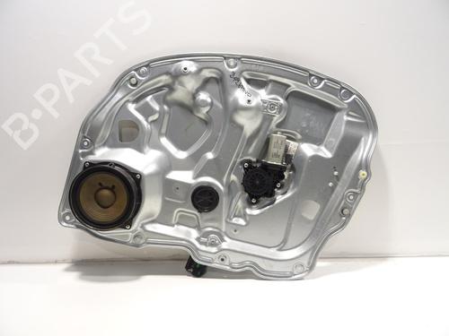 Used Front right window mechanism Front right window mechanism LANCIA MUSA (350_) 1.3 D Multijet (350.AXM11, 350.AXM1A, 350.AXI1A) (95 hp) 27485351 27485351