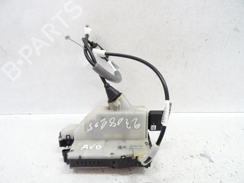 Used Front right lock PEUGEOT 208 I (CA_, CC_) [2012-2020]  20051230
