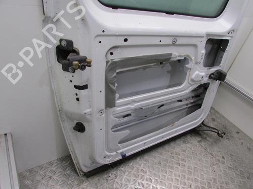 Used Left slide door Left slide door 22300513 22300513