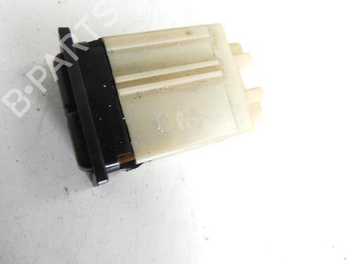 Used Switch Switch TOYOTA LAND CRUISER 90 (_J9_) 3.0 TD (KZJ90_, KZJ95_, KZJ90R, KZJ95R, KZJ90W, KZJ95W) (125 hp) 22515344 22515344