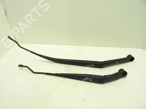 Used Front windshield wiper arm KIA RIO III (UB) 1.2 CVVT (84 hp) 28193912