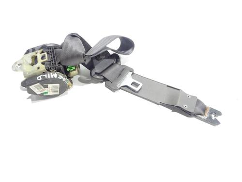 Høyre bak beltestrammer VOLVO XC90 I (275) D5 AWD (163 hp) 29967729