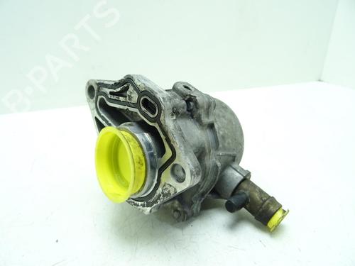 Bomba de vacío RENAULT CLIO II Hatchback Van (SB0/1/2_) 1.9 D (SB0R) (54 hp) 31629036