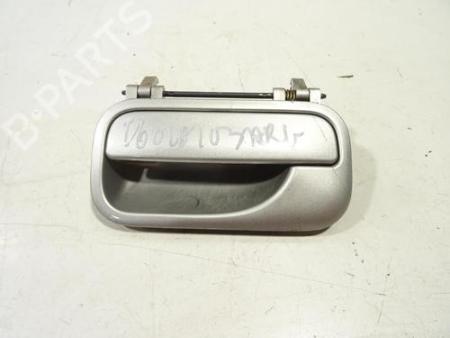 Venstre bak utvendig håndtak OPEL VECTRA B Hatchback (J96) 1.8 i 16V (F68) (116 hp) 32230644