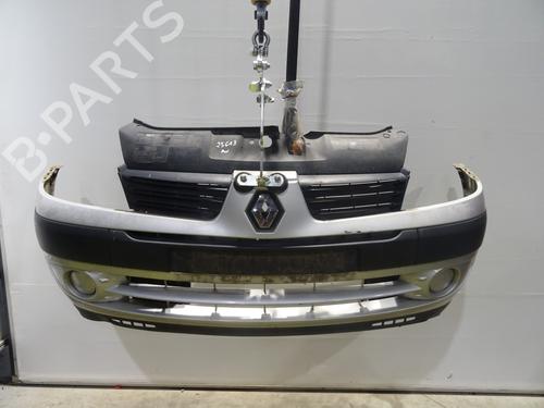 Used Front bumper RENAULT CLIO II (BB_, CB_) 1.5 dCi (B/CB08) (82 hp) 29372482