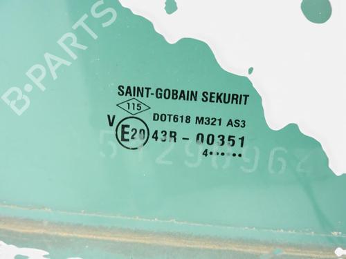 rear-right-door-window-dacia-duster-hs_-2010-2011-2012-2013-2014-2015-2016-2017-2018-34258004 main image