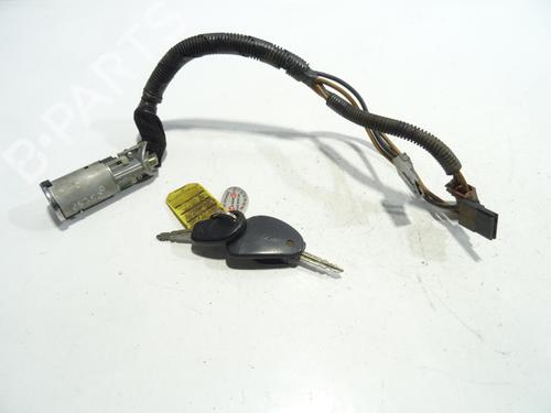 Used Ignition barrel CITROËN XSARA Break (N2) 1.9 TD (90 hp) 24588667