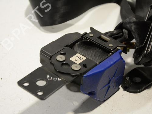 Used Front right seatbelt Front right seatbelt HYUNDAI GALLOPER II (JK-01) 2.5 TD intercooler (99 hp) 33659552 33659552