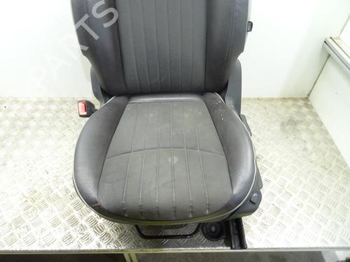 Used Left front seat Left front seat FIAT 500X (334_) 1.6 D Multijet (334AXA1B, 334AXA11) (120 hp) 29926513 29926513