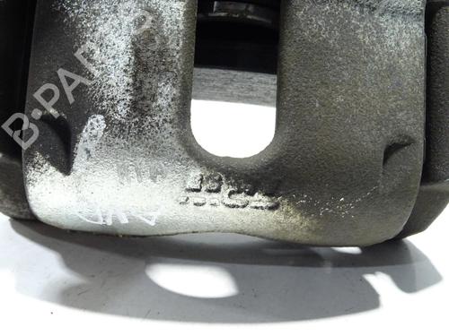 Used Right front brake caliper Right front brake caliper RENAULT ZOE (BFM_) ZOE (92 hp) 28320346 28320346