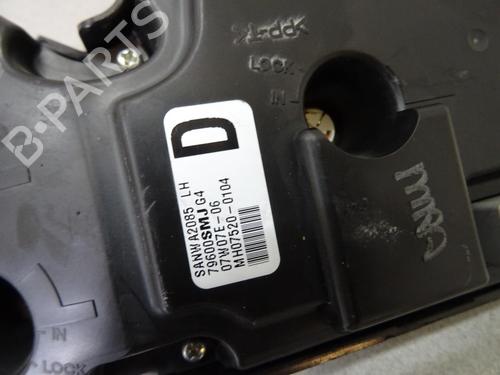 Used Climate control Climate control 20053996 20053996
