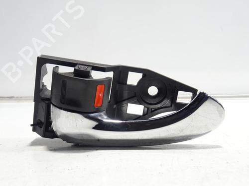 Used Rear left interior door handle Rear left interior door handle TOYOTA RAV 4 III (_A3_) 2.2 D 4WD (ALA30_, ALA30R) (177 hp) 32516987 32516987