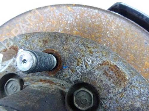 Left front steering knuckle MITSUBISHI PAJERO II (V3_W, V2_W, V4_W, V5_W) 2.5 TD 4WD (V24W) | BP30151052M25