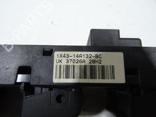 Left front window switch JAGUAR X-TYPE I (X400) 2.5 V6 All-wheel Drive | BP32145194I27 - Image 5