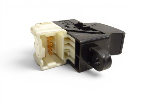 Used Right rear window switch Right rear window switch 37725702 37725702