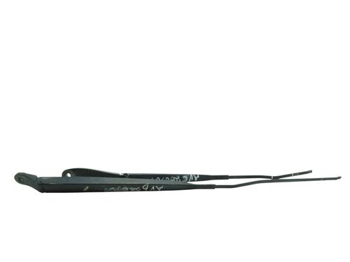 front-windshield-wiper-arm-renault-clio-iii-br01-cr01-2005-2006-2007-2008-2009-2010-2011-2012-2013-2014-37707989 main image