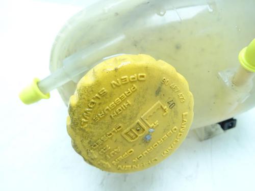 expansion-tank-opel-corsa-c-x01-2000-2001-2002-2003-2004-2005-2006-2007-2008-2009-27154432 main image