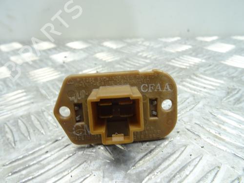 Used Heater resistor Heater resistor HYUNDAI SANTA FÉ II (CM) 2.2 CRDi GLS 4x4 (150 hp) 30089799 30089799