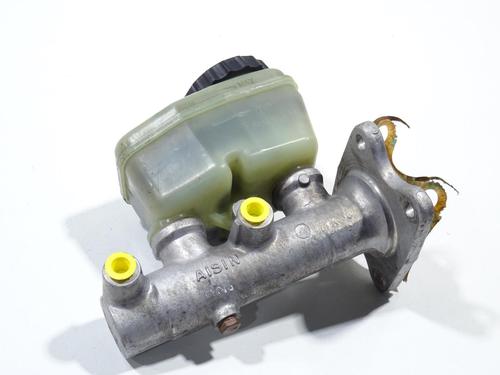 Used Brake master cylinder TOYOTA LAND CRUISER 80 (_J8_) 4.2 TD (HDJ80) (160 hp) 20037776