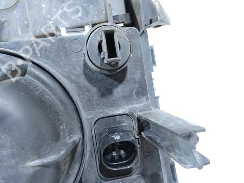 Used Left headlight Left headlight VW TRANSPORTER T4 Van (70A, 70H, 7DA, 7DH) 2.5 TDI (102 hp) 33429356 33429356