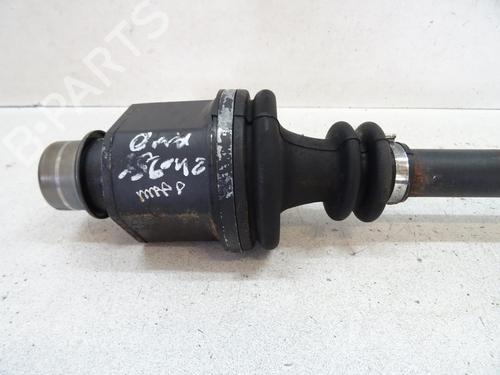 Used Right front driveshaft Right front driveshaft RENAULT TRAFIC Bus (T_, P_, V_) 2.1 D 4x4 (58 hp) 22918396 22918396