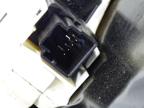 Used Front right window mechanism Front right window mechanism LAND ROVER DISCOVERY IV (L319) 3.0 SDV6 4x4 (256 hp) 20220230 20220230