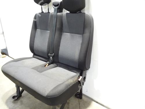 Right front seat RENAULT MASTER III Van (FV) 2.3 dCi 135 FWD (FV0N, FV08, FV06, FV00, FV1S) | BP29304736C16 