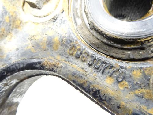 Left front steering knuckle VOLVO XC90 I (275) D5 AWD | BP29969910M25