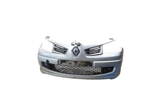 Foran kofangere RENAULT MEGANE II (BM0/1_, CM0/1_) 2.0 dCi (BM1K, CM1K) (150 hp) 31915719