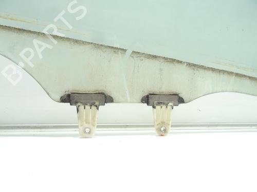 Used Front right door window Front right door window SUZUKI GRAND VITARA II (JT, TE, TD) 1.9 DDiS All-wheel Drive (JT419, TD44, JB419WD, JB419XD,... (129 hp) 26056360 26056360