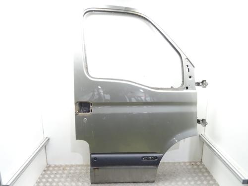 Used Right front door RENAULT MASTER II Van (FD) 2.5 dCi (120 hp) 27723277