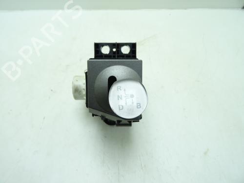 Used Gear lever Gear lever TOYOTA PRIUS Liftback (_W2_) 1.5 Hybrid (NHW20_, NHW20R) (112 hp) 26217984 26217984
