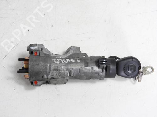 Used Ignition barrel Ignition barrel SEAT IBIZA III (6L1) 1.9 TDI Cupra R (160 hp) 21969881 21969881