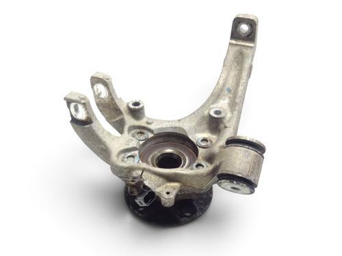 Used Right rear steering knuckle Right rear steering knuckle AUDI A8 D3 (4E2, 4E8) 4.2 quattro (335 hp) 40530132 40530132